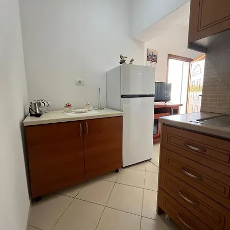 Mecaj Country house Sarande