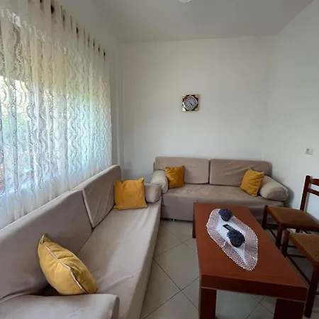 Mecaj Country house *