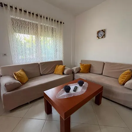 Country house Mecaj *